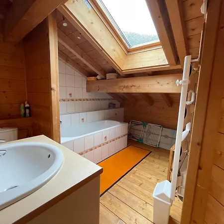 Chalet Spacieux Avec Garage Prive, Animaux Acceptes, Terrasse Et Jardin, Ideal Pour Familles ! - Fr-1-692-101 *